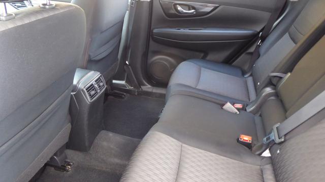 NISSAN X-Trail 2.0 dCi 2WD X-Tronic N-Connecta