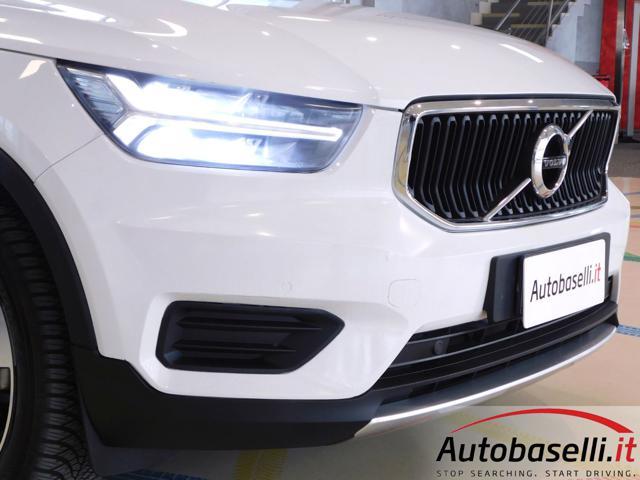 VOLVO XC40 2.0T4 190CV GEARTRONIC MOMENTUM AUTOMATICA