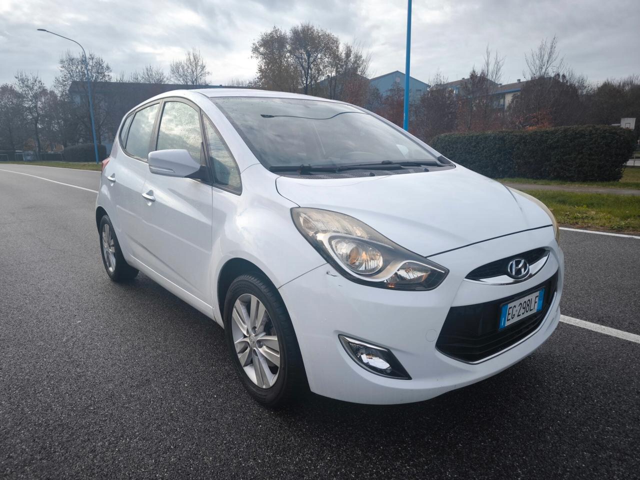 HYUNDAI IX20 1,4 BENZINA-KM 90000-OK NEOPAT.
