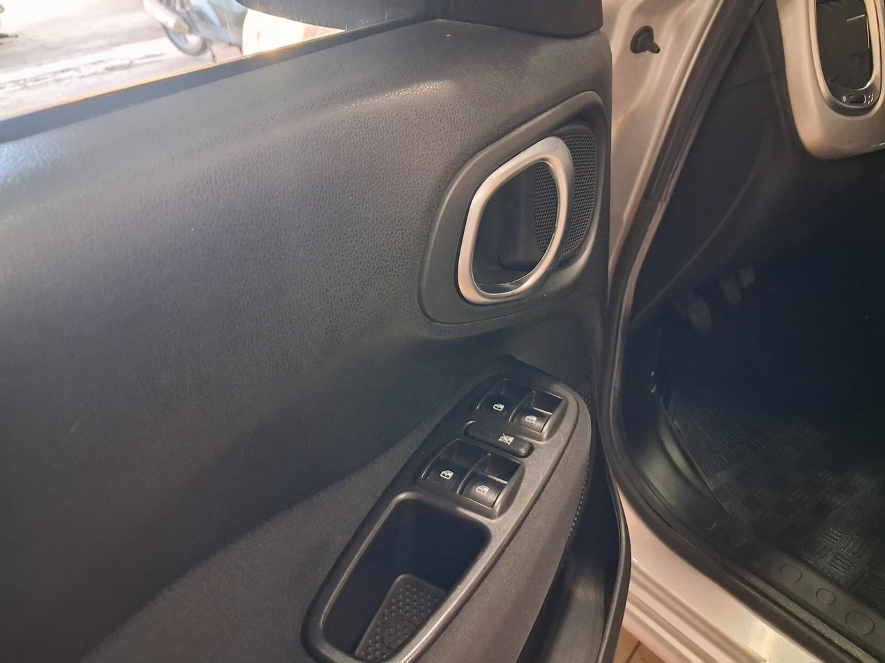 Fiat 500L Living 1.6 Multijet 105 CV Lounge unico prop 2014