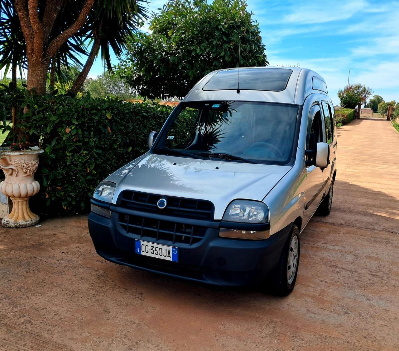 Fiat Doblo 1.6i TETTO ALTO TRASPORTO DISABILI
