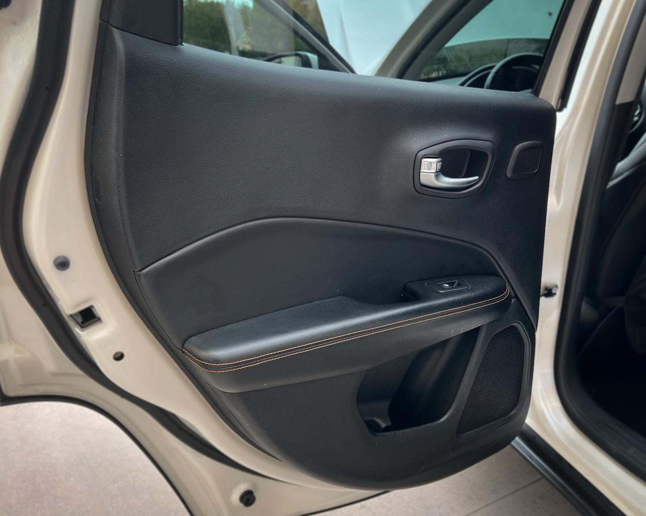 Jeep Compass Opening Edition