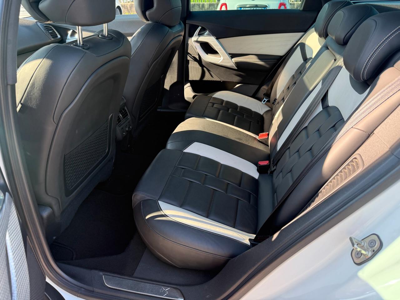 Ds DS5 5 Hybrid4 airdream So Chic