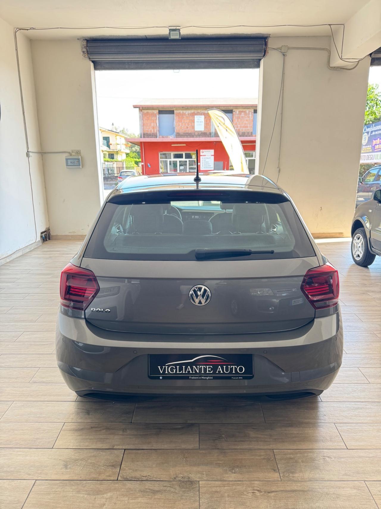 Volkswagen Polo Business 1.6 TDI 95 CV 5p. Highline BlueMotion Tech.