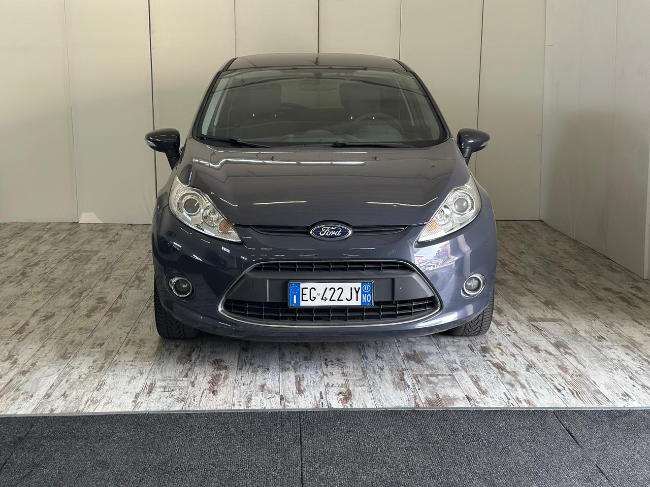 Ford Fiesta 1.2 Benzina 82 CV 5 porte Titanium Ok Neopatentati