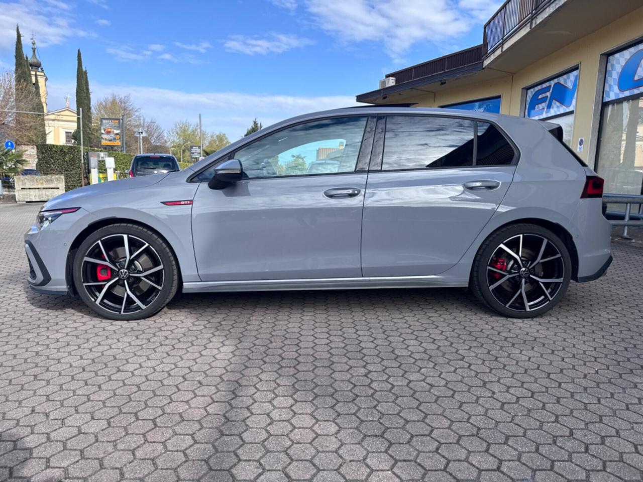 VW Golf GTI DsG TETTO CERCHI DA 19"