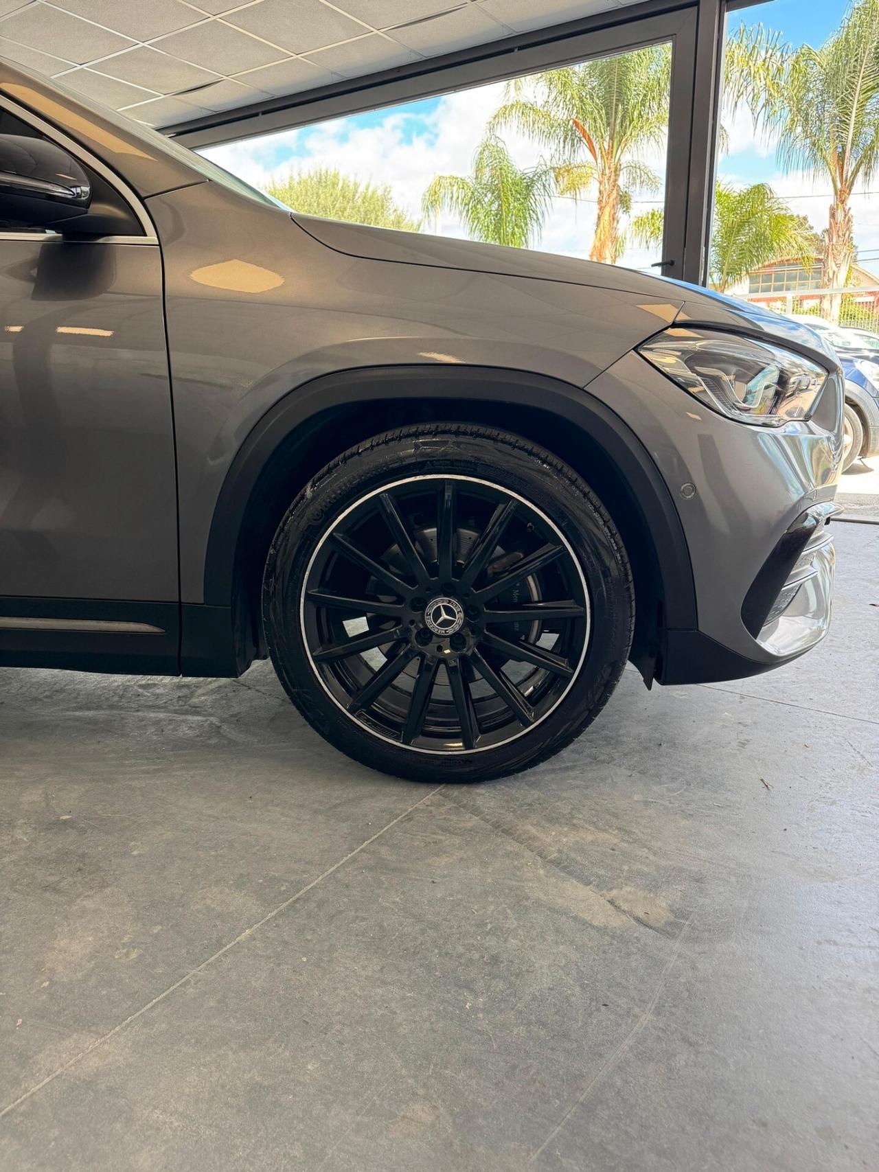 Mercedes-Benz Classe GLA 200 d cv 150 Automatic Premium 2020 km 133.000