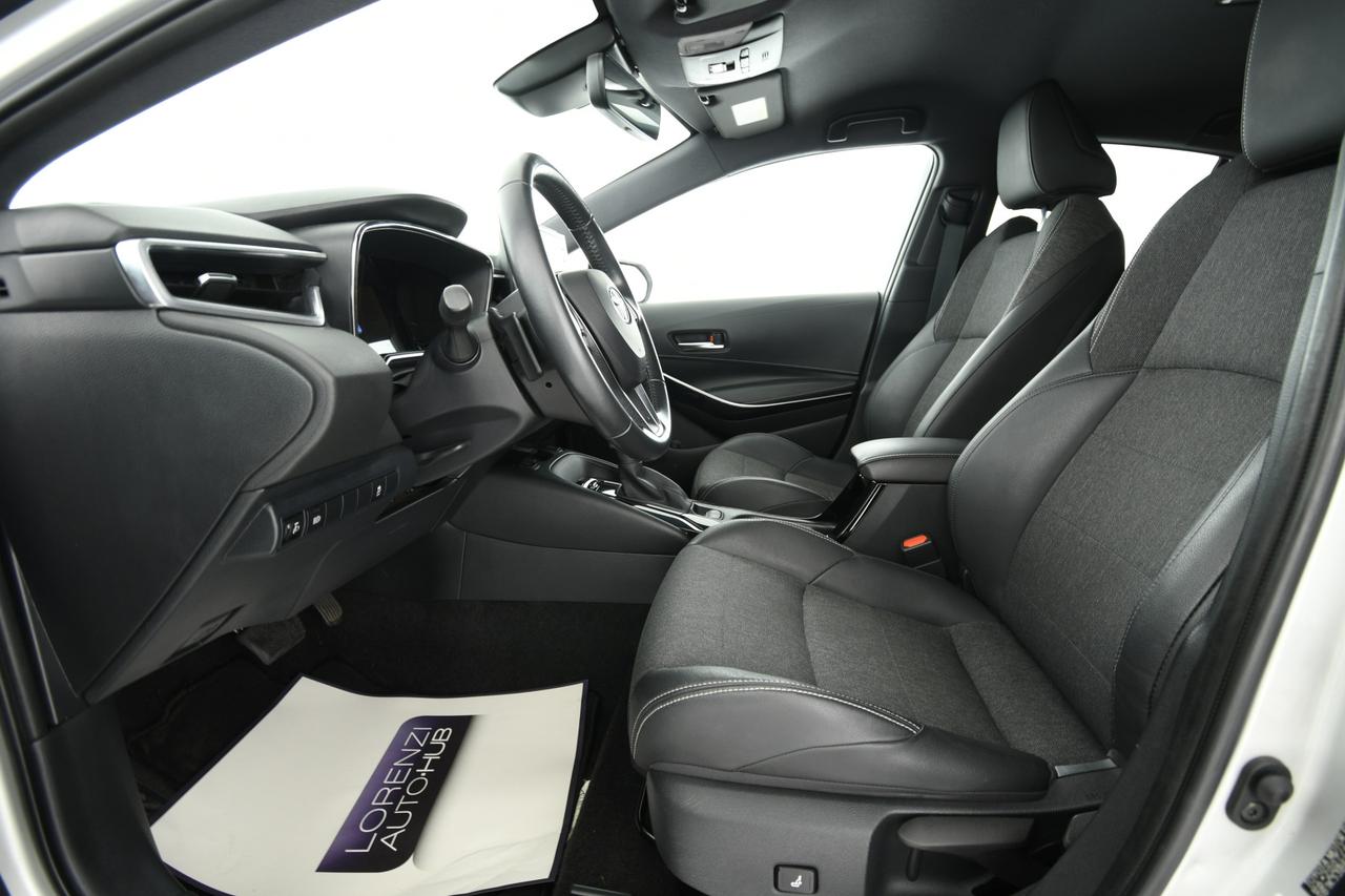 TOYOTA Corolla 2.0h Style cvt CAMERA+ACC+LED+C17"