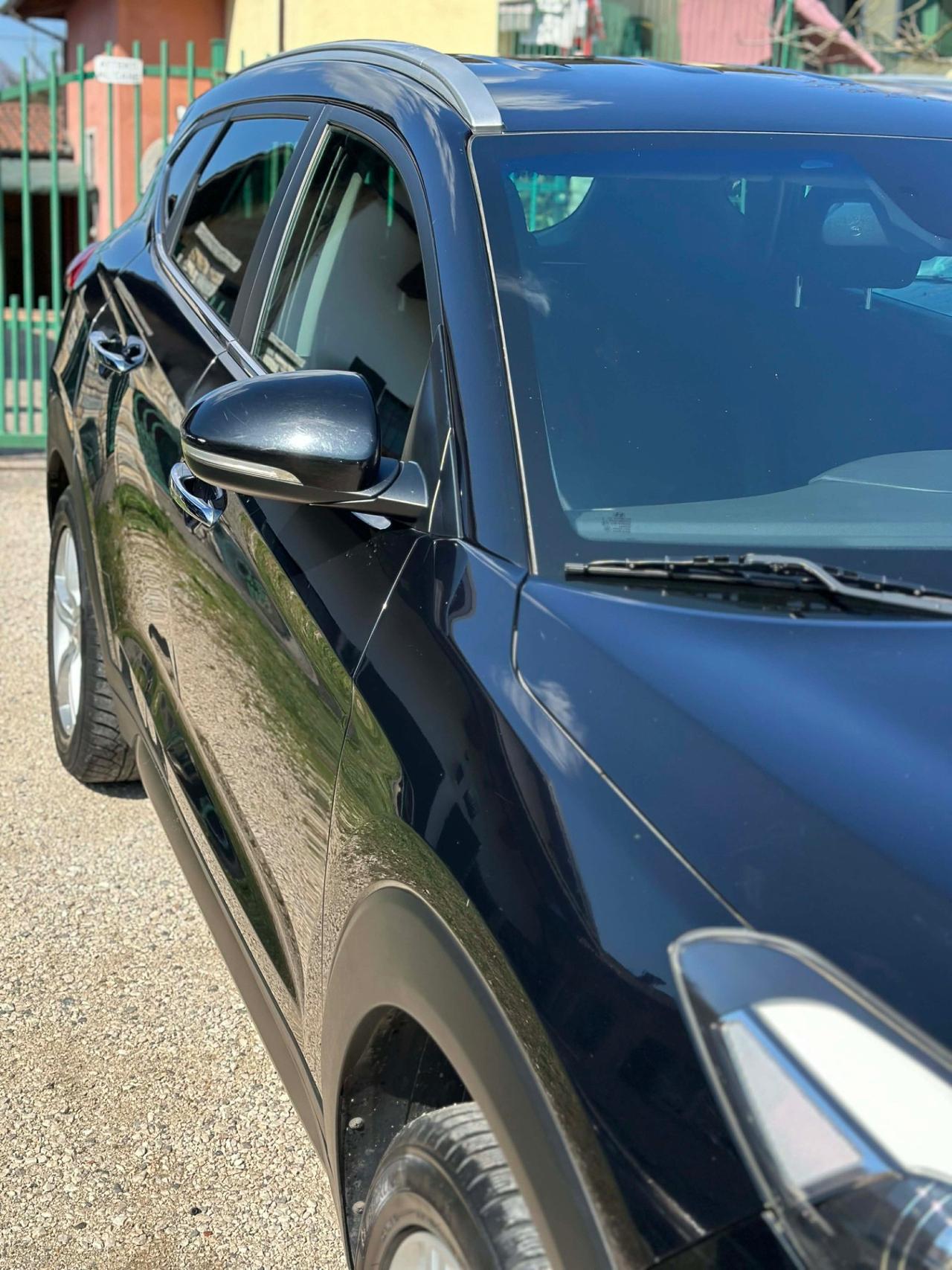 Hyundai TUCSON 1.7 CRDi EU6B XPOSSIBILE UNICOPR