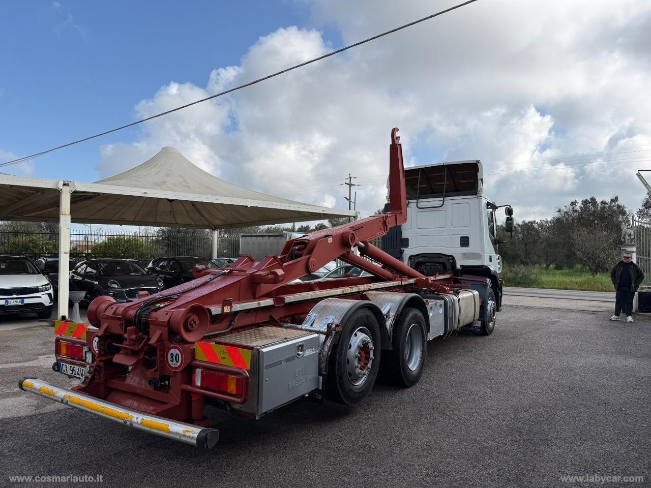 STRALIS 400 SCARRABILE