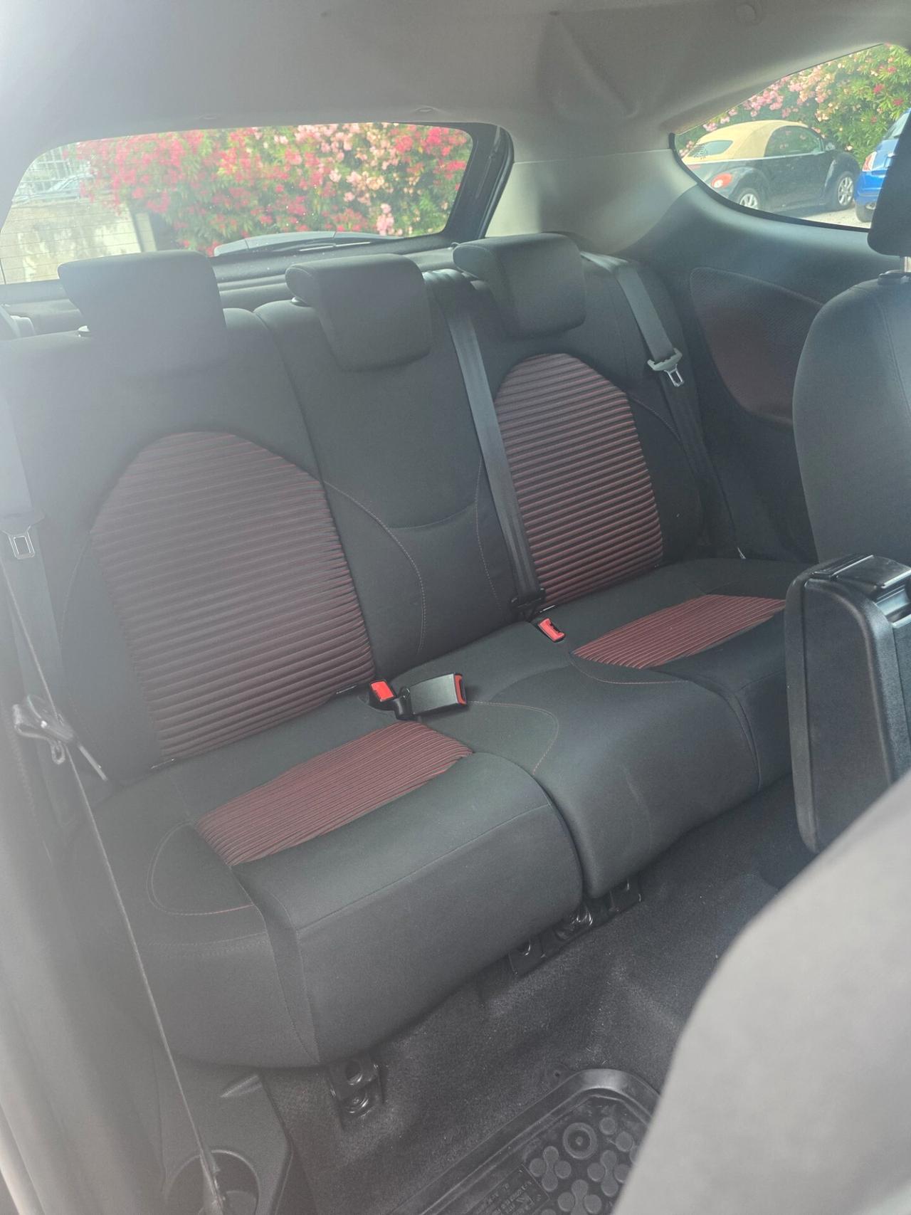 Alfa Romeo MiTo Neo patentati gpl casa madre