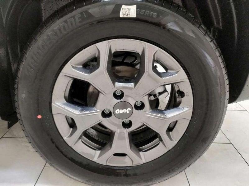 Jeep Avenger 1.2 turbo e-hybrid mhev Longitude fwd 110cv edct6