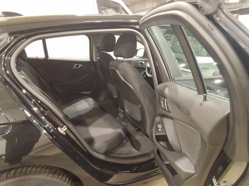 BMW 116D 115CV 6M. BUSINESS ADVANTAGE ( FARI LED - BMW DIGITAL COCKPIT - CLIMA BIZONA - PDC - NAVI - MIRROR - CRUISE )