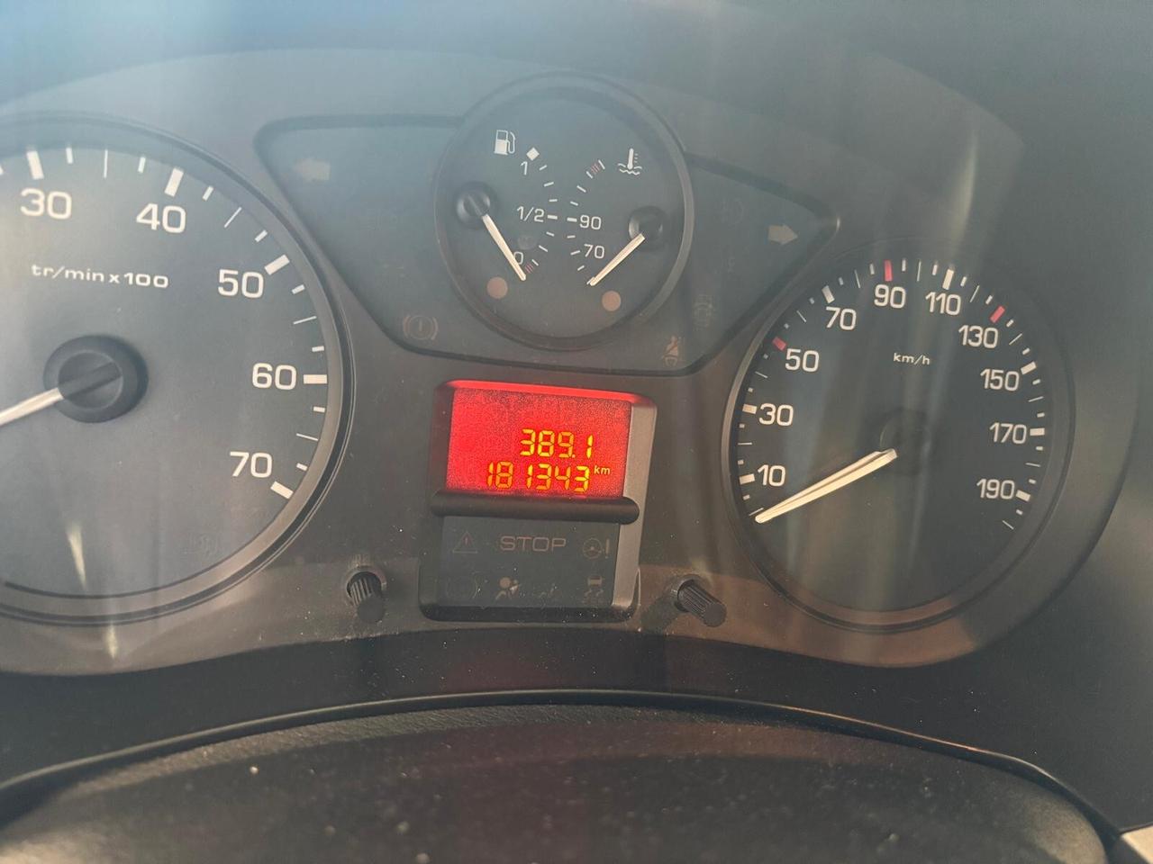 CITROEN BERLINGO ANNO 2011 DS 16 ADATTA NEOPATENTATI KM 181 MILA