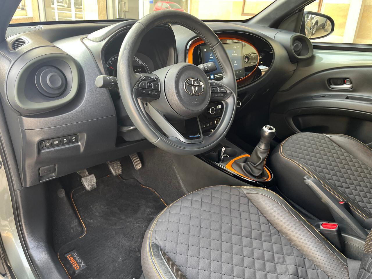 Toyota Aygo X 1.0 VVT-i 72 CV 5 porte Limited