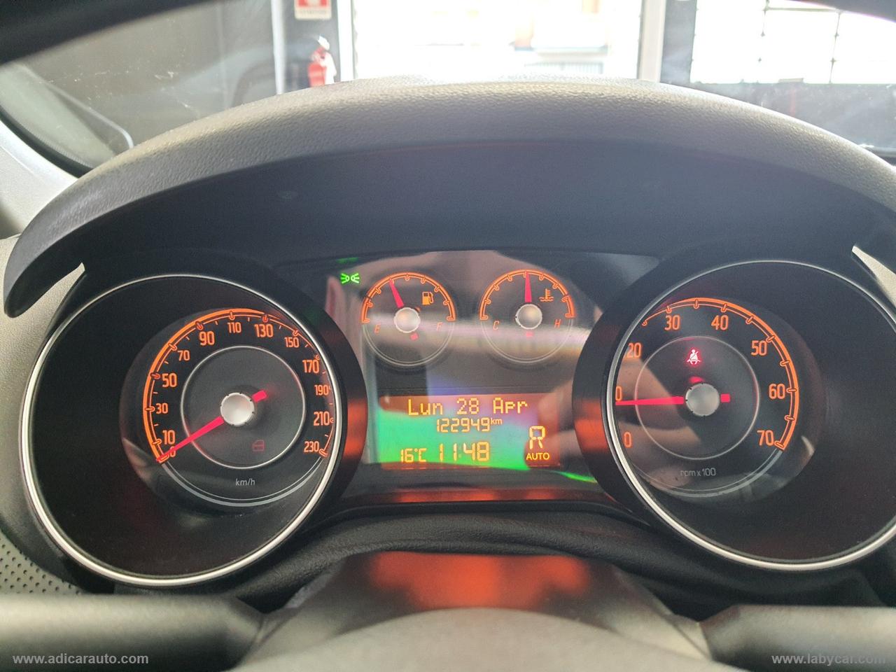 FIAT Punto 1.4 S&S 8V Dualogic 5p. Lounge