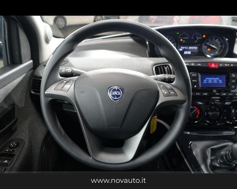 Lancia Ypsilon 1.0 FireFly 70cv Hybrid Silver Plus