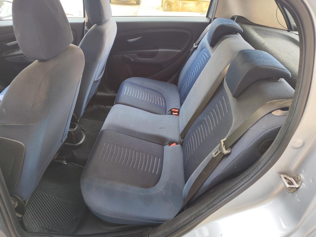 Fiat Grande Punto 1.3 MJT 75CV GANCIO TRAINO