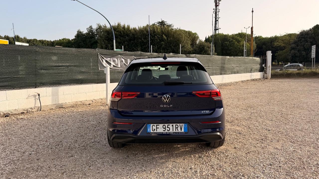 Volkswagen Golf 1.0 eTSI EVO DSG Life
