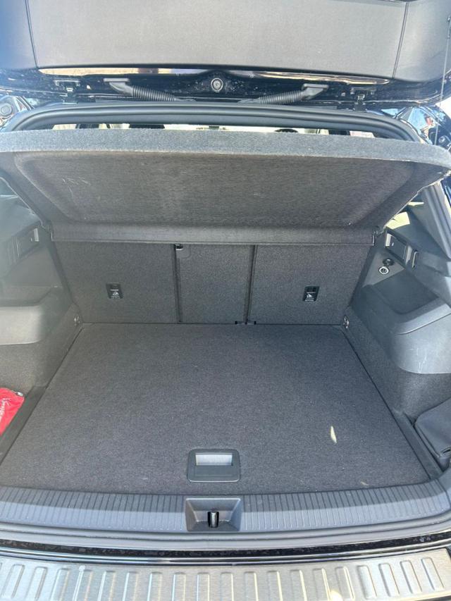 VOLKSWAGEN Tiguan 2.0 TDI 150 CV DSG R-Line