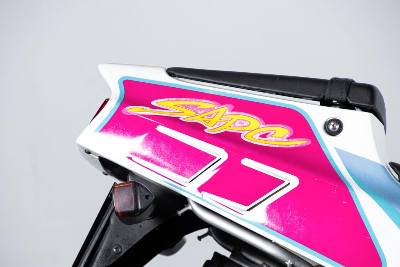 Suzuki RGV 250 GAMMA- 1992