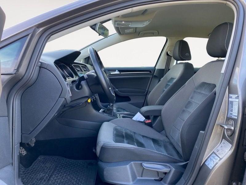Volkswagen Golf 1.6 TDI Highline BlueMotionTechnology (Euro 6)