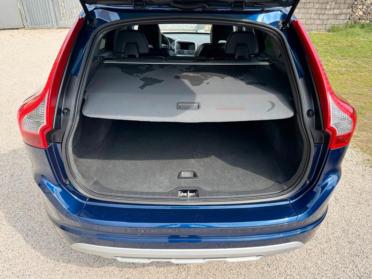 Volvo XC 60 2.0 D4 Geartronic 163cv Ocean Race | PREZZO PROMO