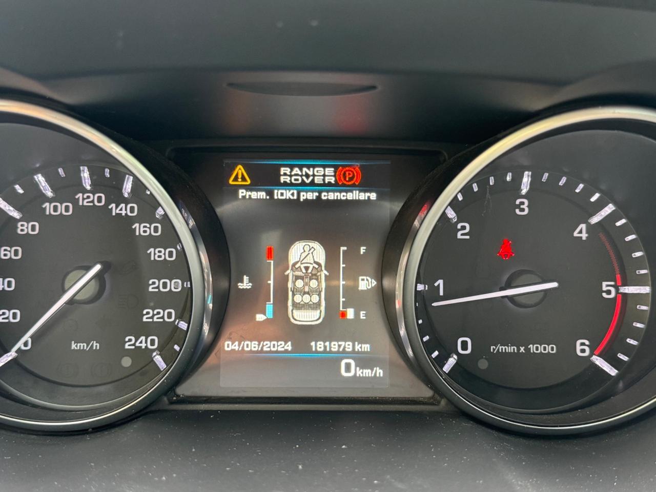 Land Rover Range Evoque 2.2 TD4 5p. Pure