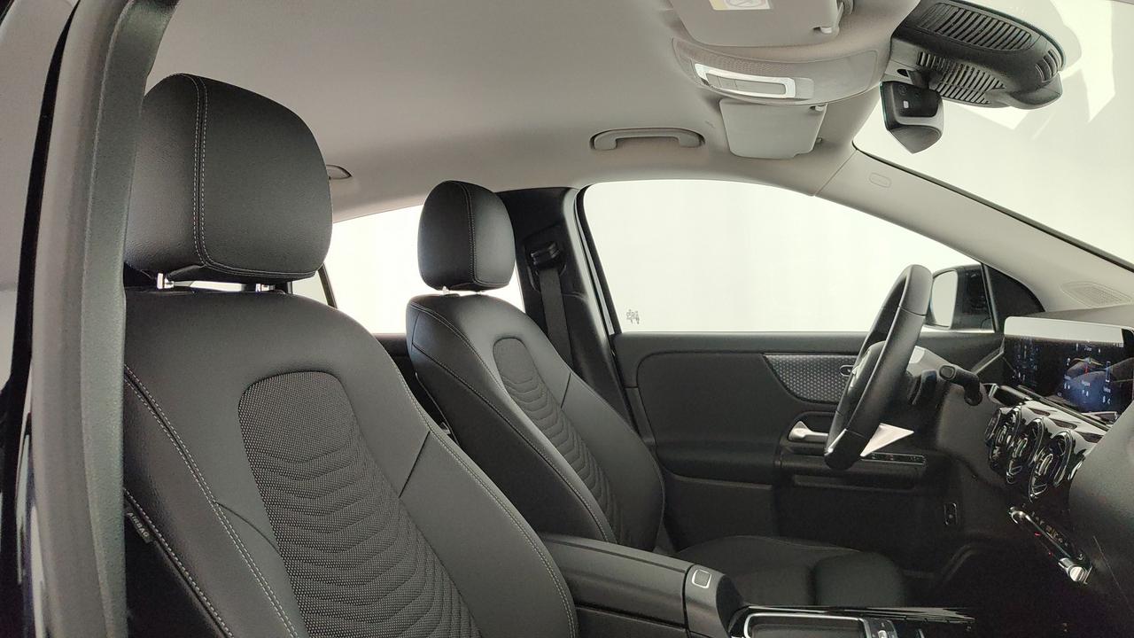 Mercedes-Benz GLA 180 d Advanced auto