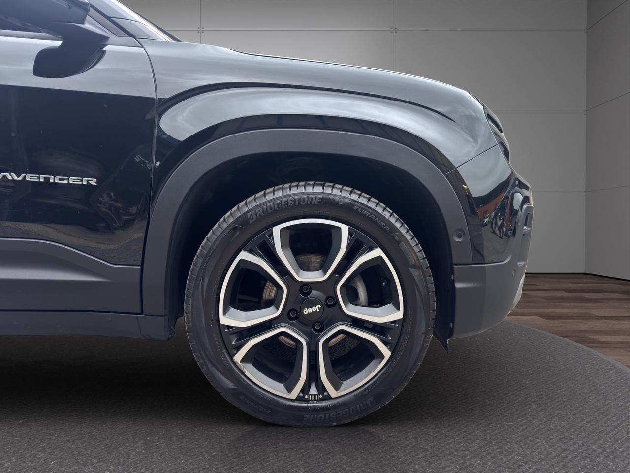 Jeep Avenger 1.2 turbo Summit 100cv