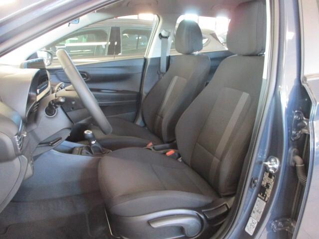 Hyundai i20 1.2 MPI MT Connectline