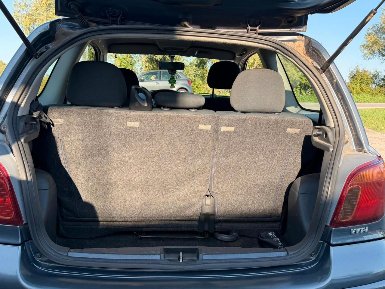 Toyota Yaris 1.0i 16V cat 3 porte Sol