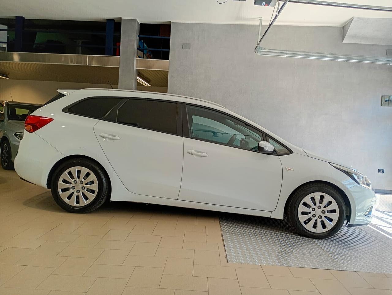 Kia Ceed cee'd 1.4 CRDi SW Active