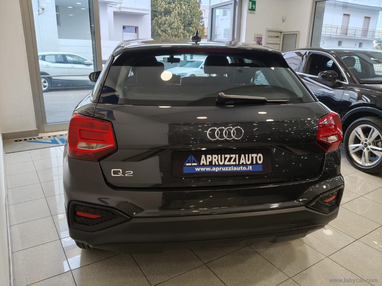 AUDI Q2 30 TDI S tronic Business