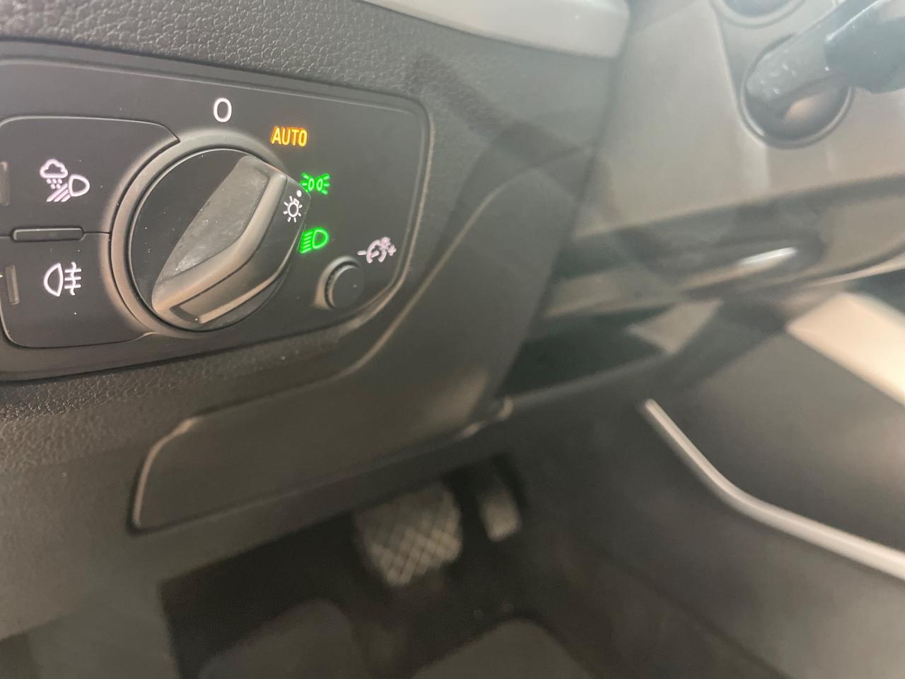 Audi Q2 30 1.6cc 116cv TDI S tronic Identity Black ITALIANA IVA ESPOSTA