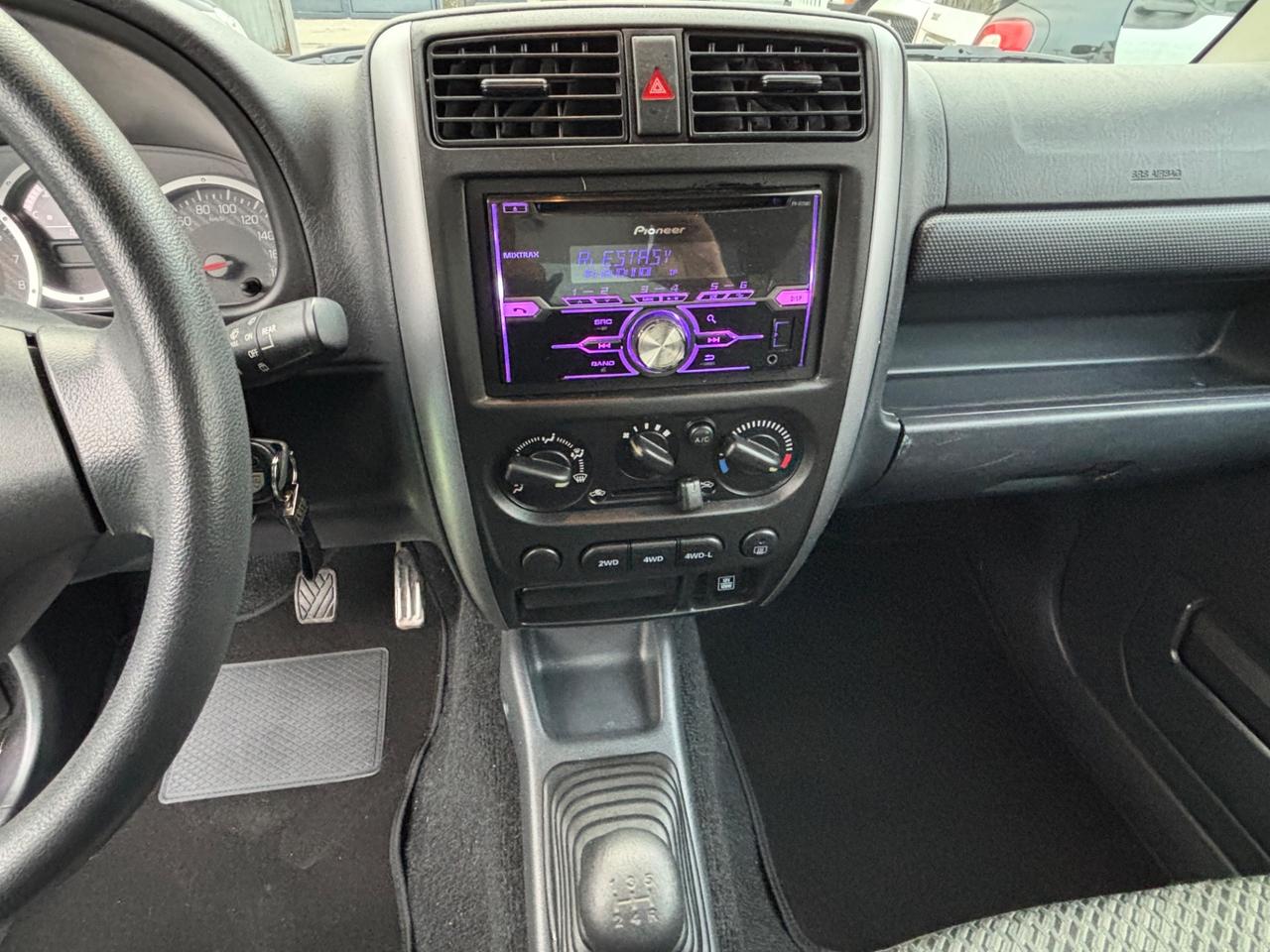 Suzuki Jimny 1.3 4WD A/T Evolution Plus