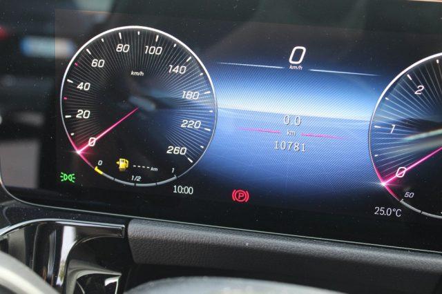MERCEDES-BENZ GLA 200 d Automatic 4Matic AMG Line Premium