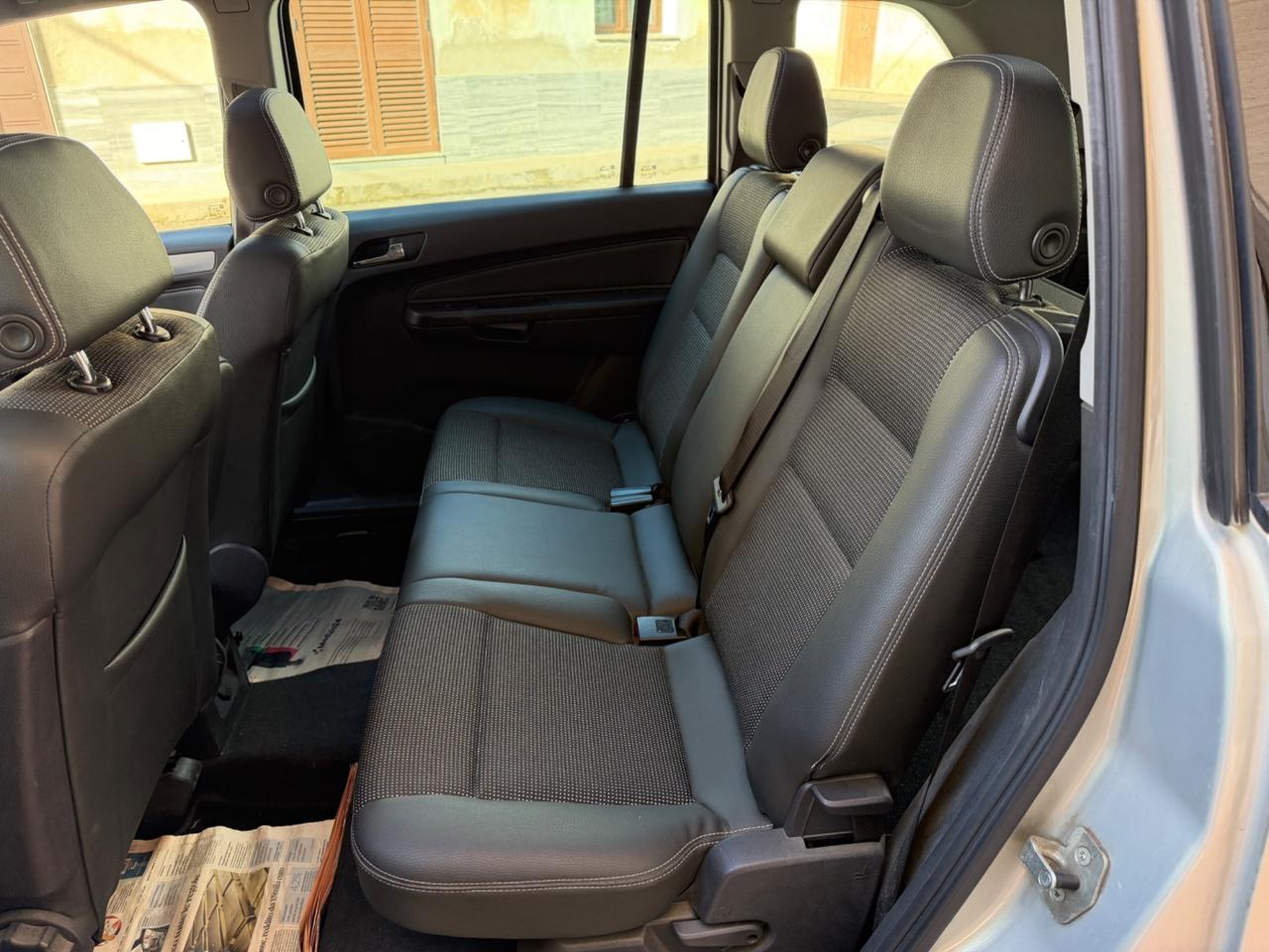 Opel Zafira 1.9 16V CDTI 150CV Cosmo cambio Aut