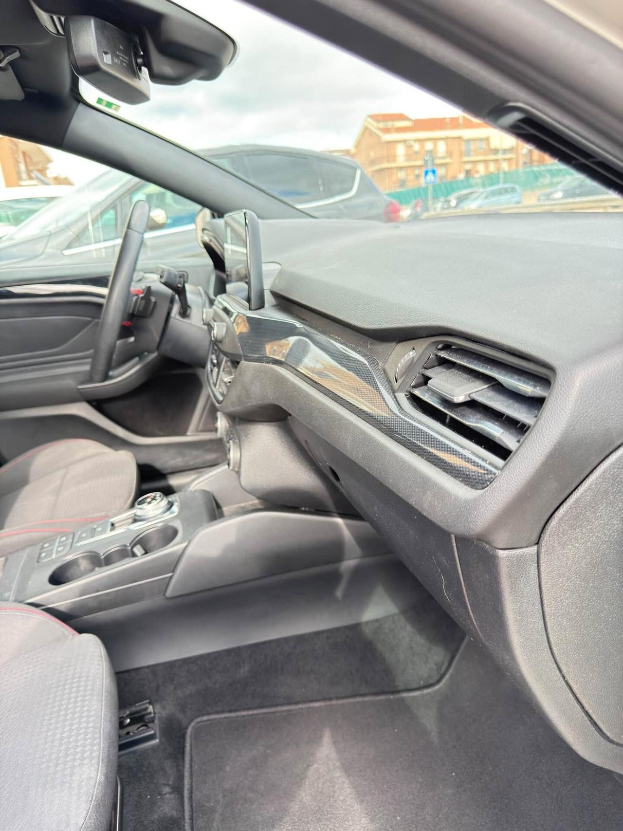 Ford Focus 1.5 EcoBlue 120 CV automatico SW ST-Line