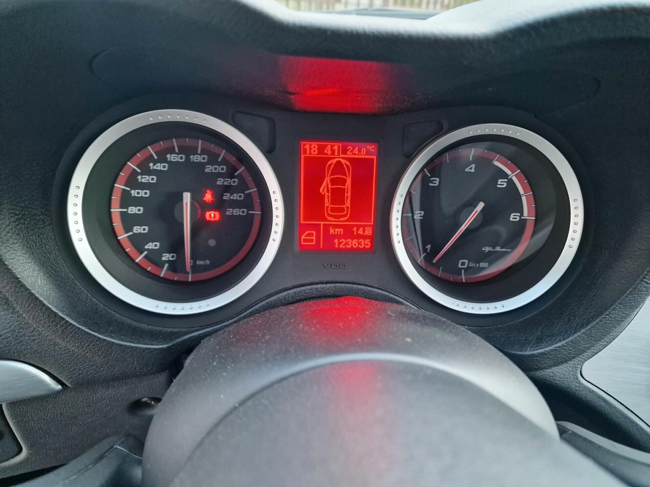 Alfa Romeo 159 1.9 JTDm Sportwagon "120.000 km"