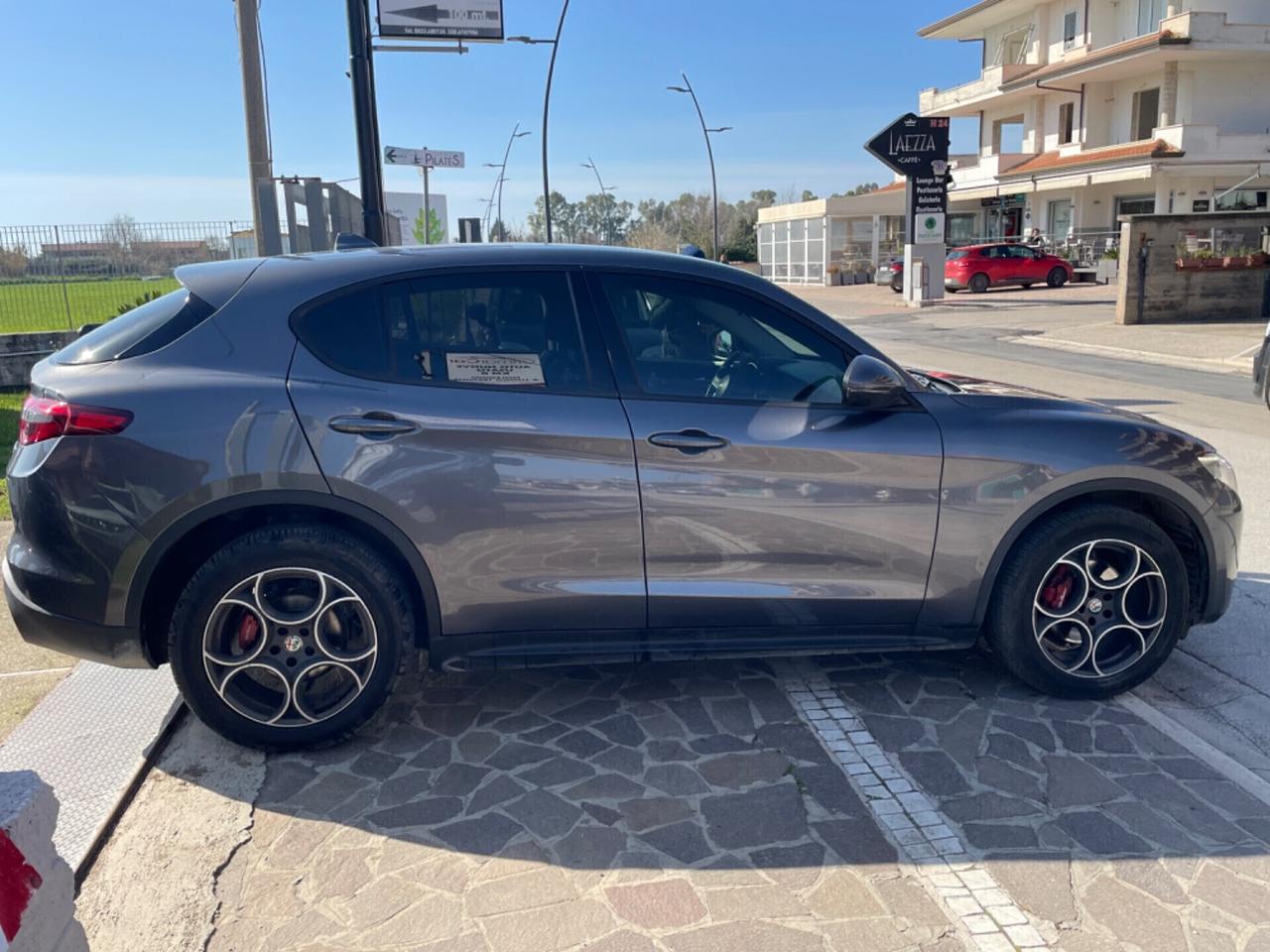 Alfa Romeo Stelvio 2.2 Turbodiesel 210 CV AT8 Q4 Executive