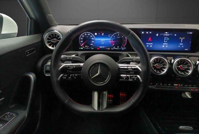 MERCEDES-BENZ A 180 d AMG Line Premium Auto #Ambient #Vari.Colori