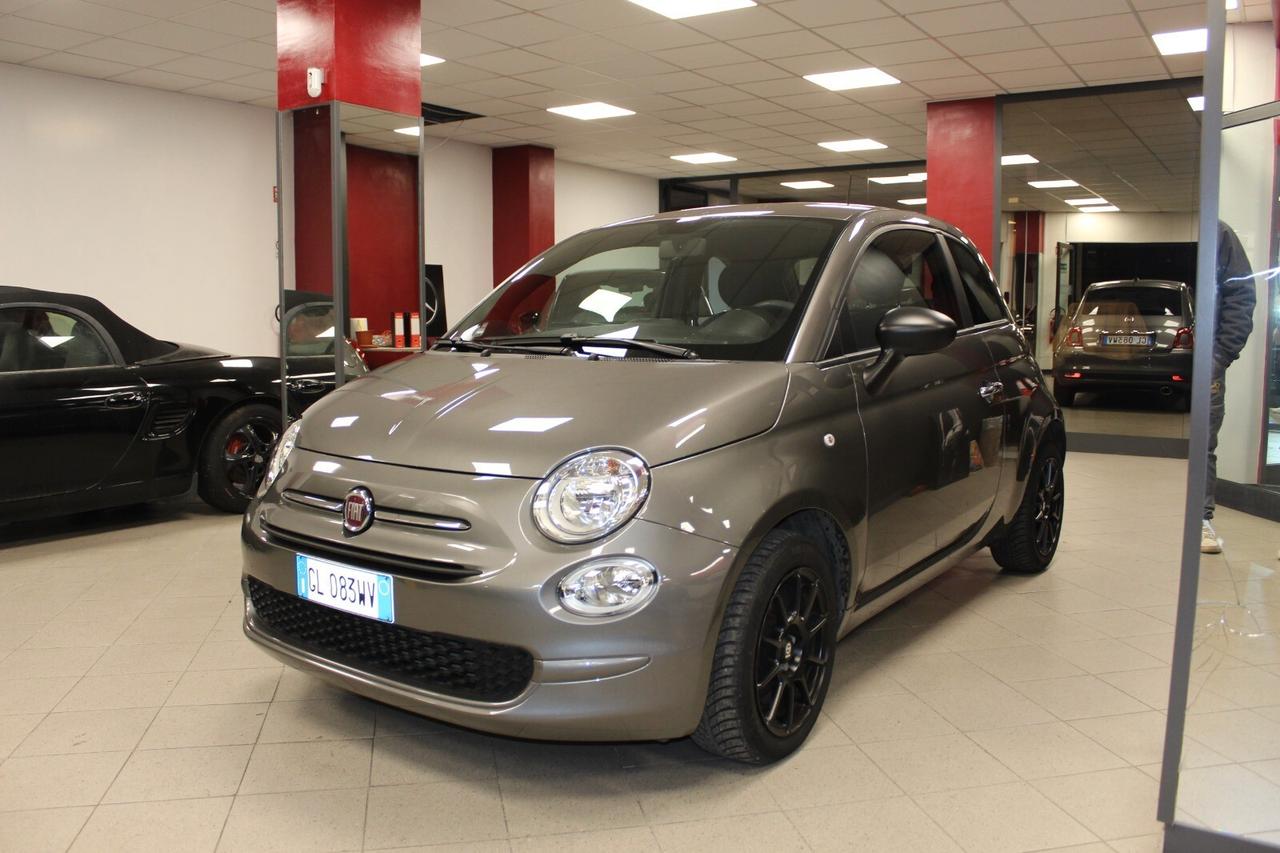 Fiat 500 1.0 Hybrid Red