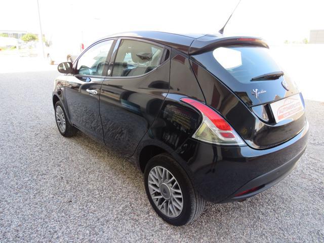 LANCIA Ypsilon 0.9 TwinAir Metano Ecochic Silver