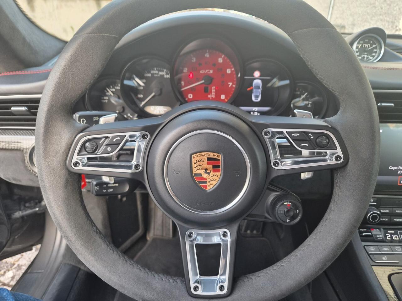 Porsche 911 3.0 Carrera 4 GTS Coupé