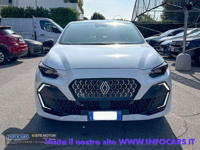 RENAULT Clio TCe 115 CV 5 porte TECHNO