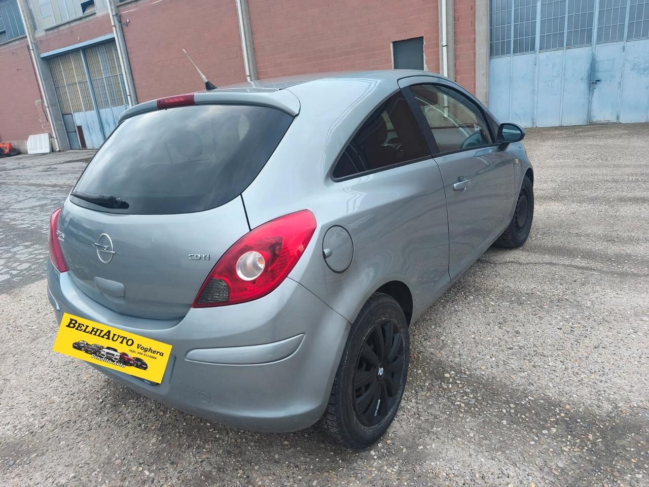 Opel Corsa 2011---1.3 Diesel Neopatentati