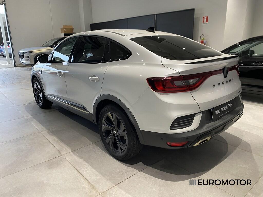 Renault Arkana 1.6 E-TECH Hybrid Engineered Auto
