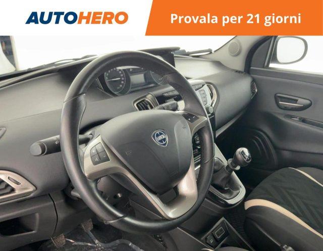 LANCIA Ypsilon 1.2 69 CV 5 porte Gold