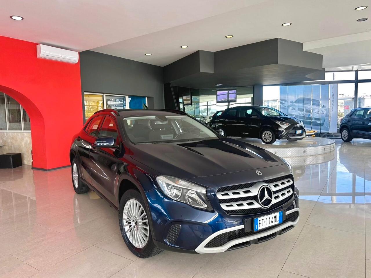 MERCEDES GLA 200D EXECUTIVE automatic